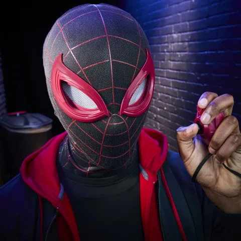 MARVEL LEGENDS SERIES SPIDER-MAN MILES MORALES ELECTRONIC EXPRESSIVE MASK (11)