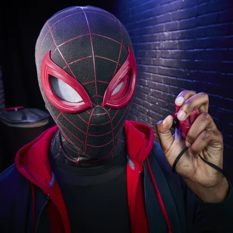 MARVEL LEGENDS SERIES SPIDER-MAN MILES MORALES ELECTRONIC EXPRESSIVE MASK (12)