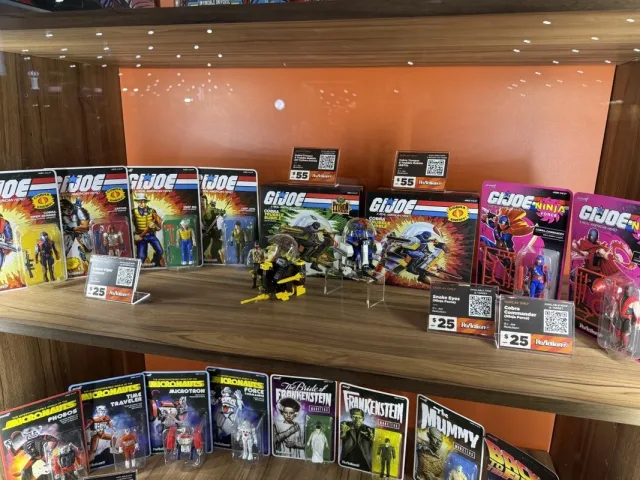 super7 sdcc reaction+