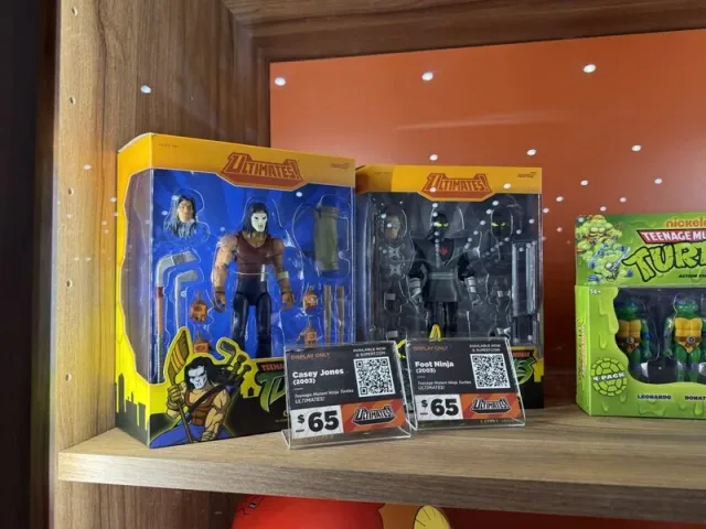super7 stand 3