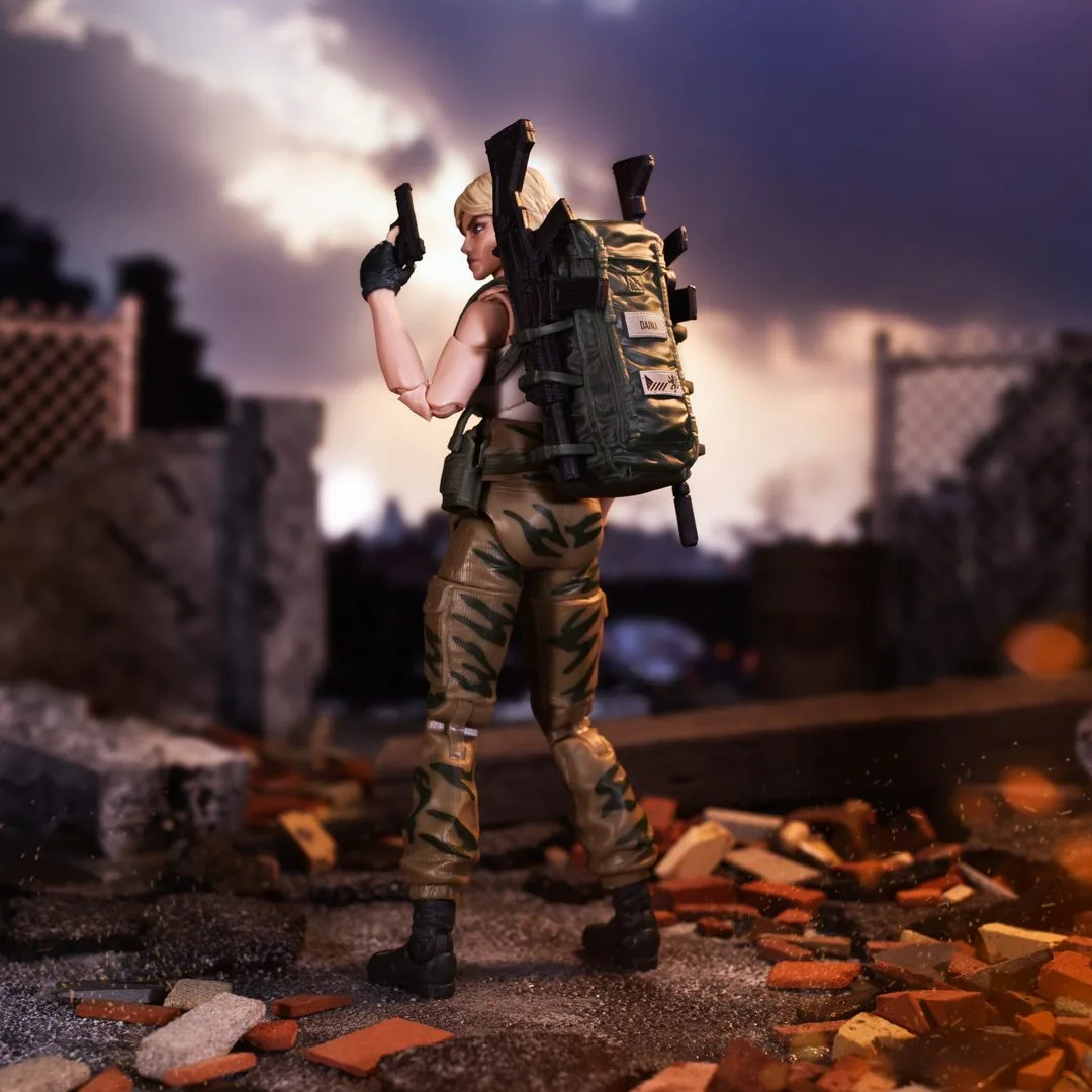 G.I.-JOE-CLASSIFIED-SERIES-231-DAINA-OF-THE-OCTOBER-GUARD-6-1080x1080